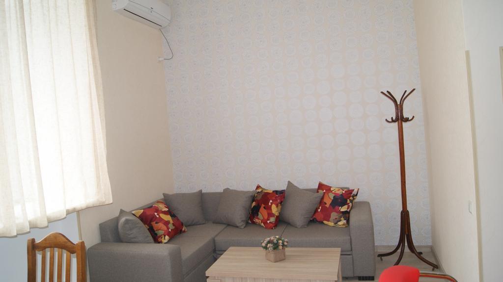Modern Apartment Avlabari Tbilisi Eksteriør bilde