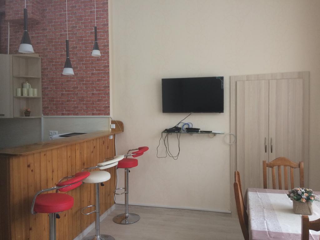 Modern Apartment Avlabari Tbilisi Eksteriør bilde